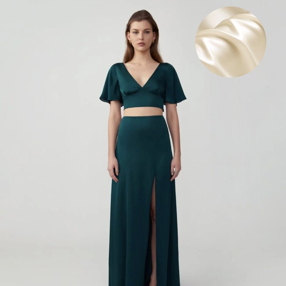 Fame & Partners Flutter Sleeve Set - Brand New